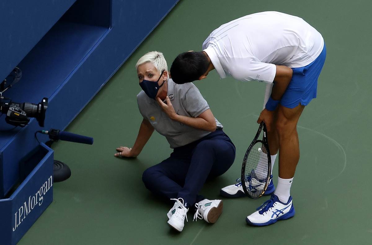  Francuski teniser pogodio ženu lopticom ali nije diskvalifikovan kao Đoković 