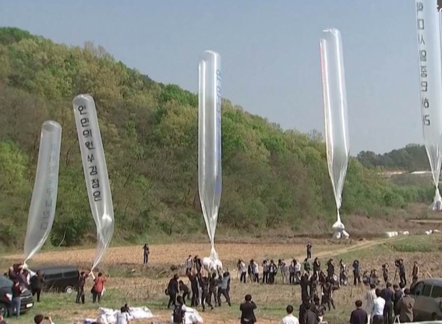  Sjeverna Koreja šalje komšijama balone sa smećem 