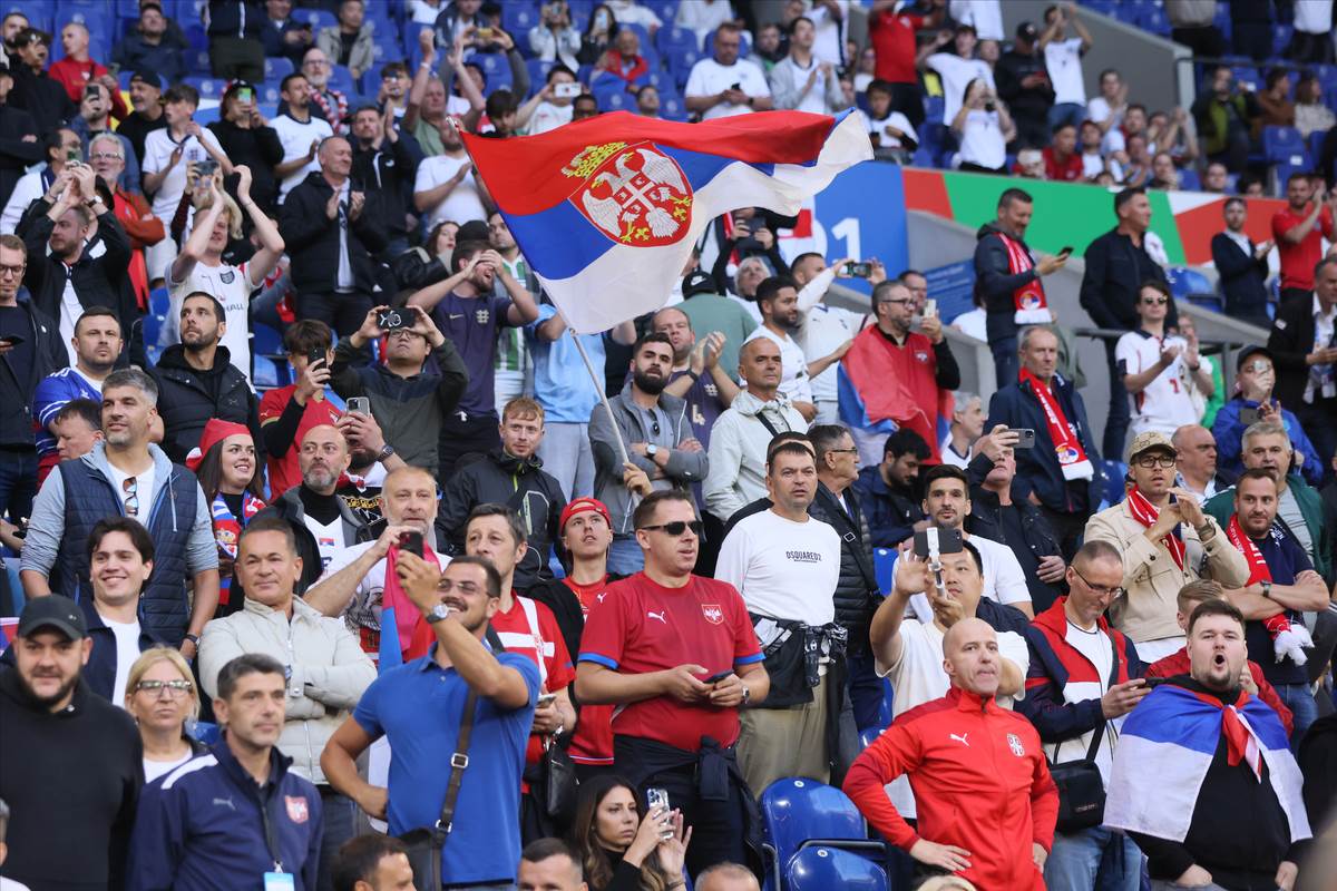  UEFA pokrenula postupak protiv Srbije 