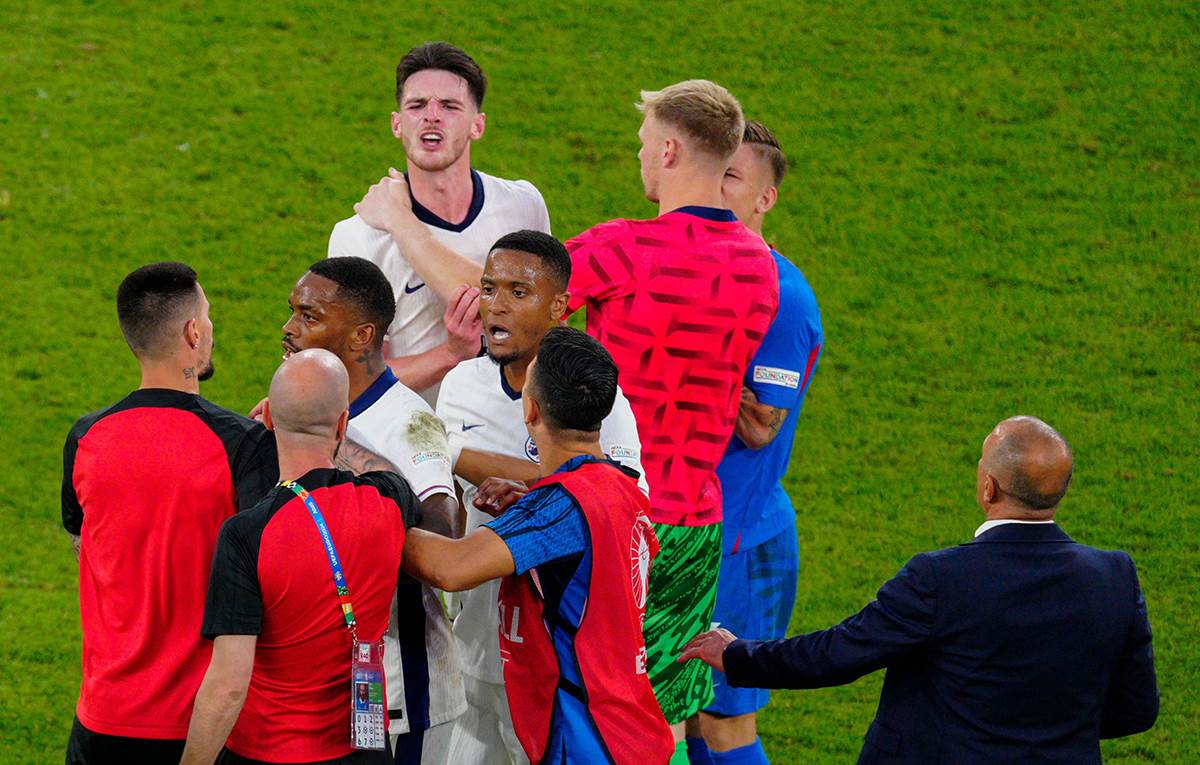  Belingem i Rajs napravili skandal poslije utakmice Engleska - Slovačka 