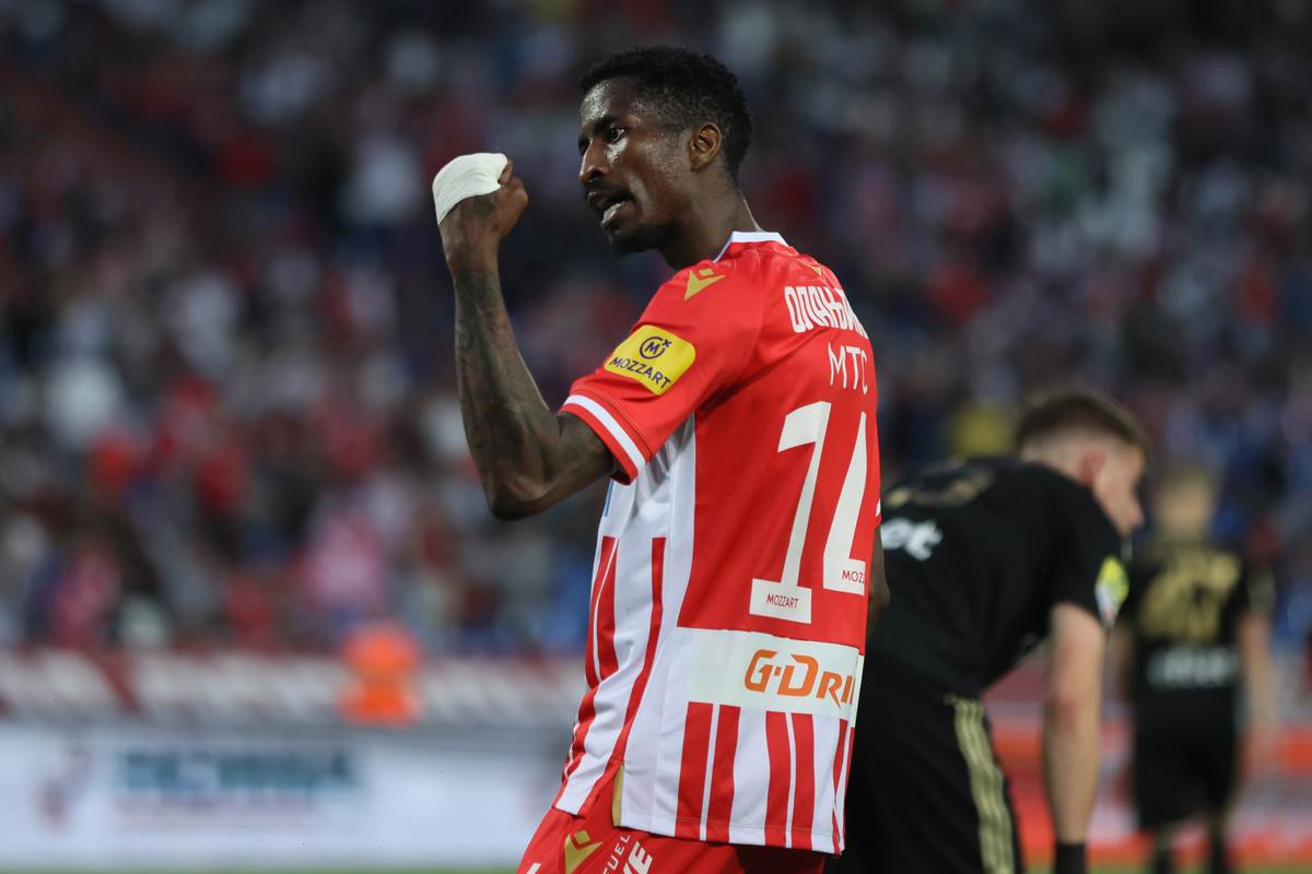  Piter Olajinka napustio Crvenu zvezdu 