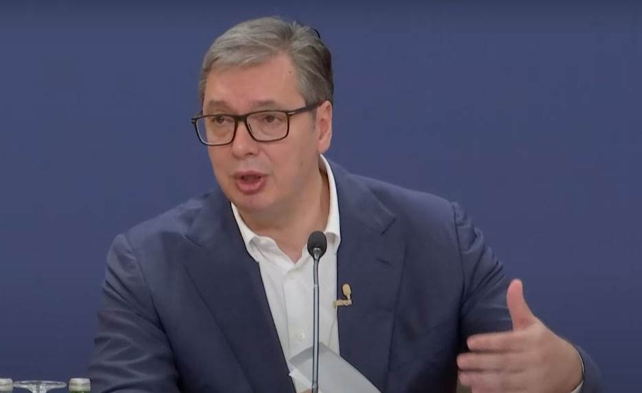  Vučić o Srebrenici i provokacijama bošnjaka 