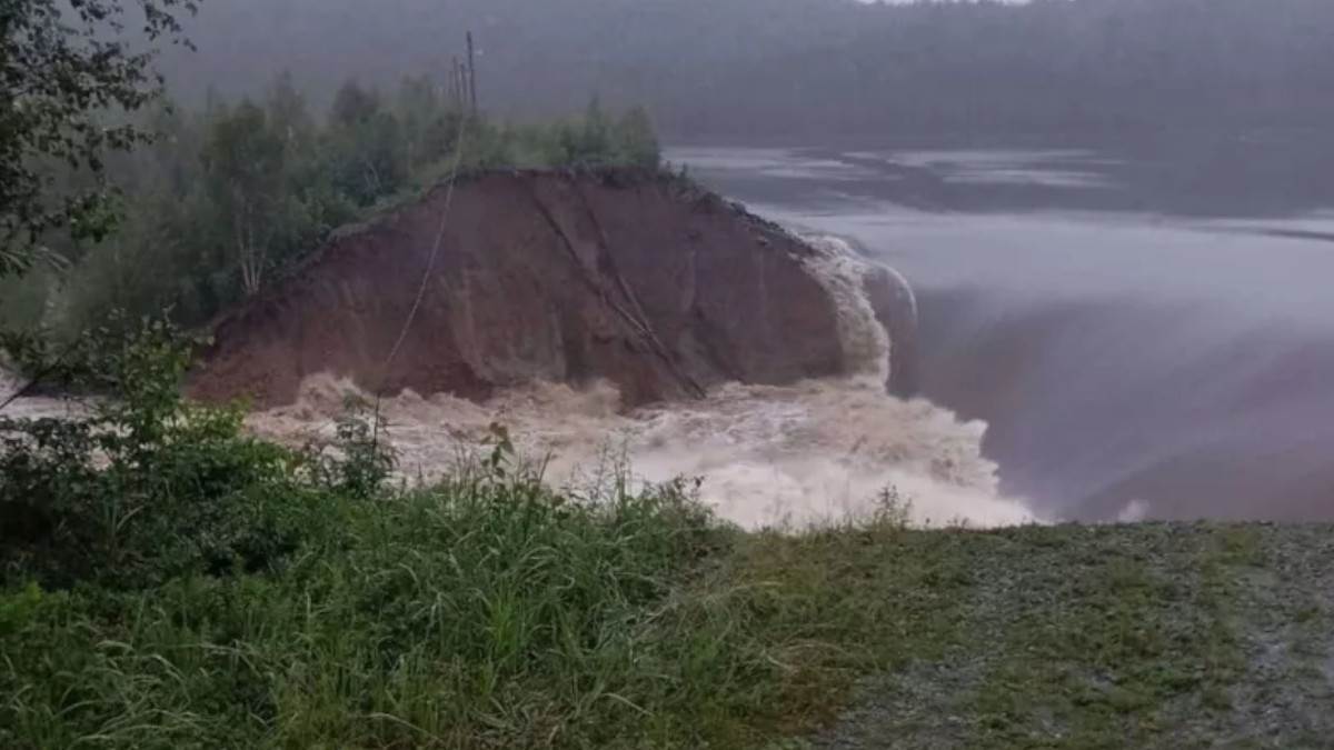  Pukla brana u Rusiji 