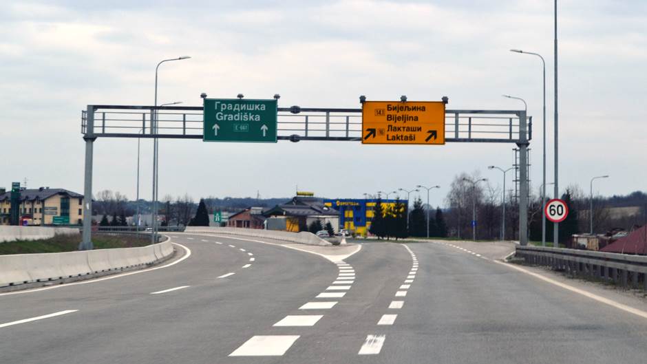  petlja sa autoputa za aerodrom Banjaluka 