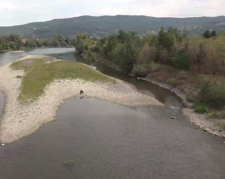  Nizak nivo Bosne u Doboju 