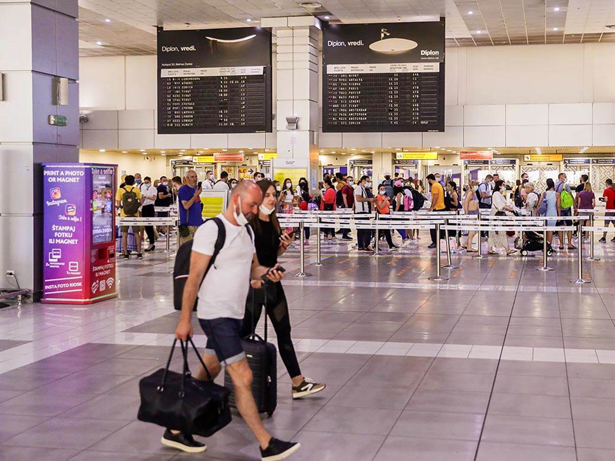  Normalizacija saobraćaja na aerodromu Nikola Tela 