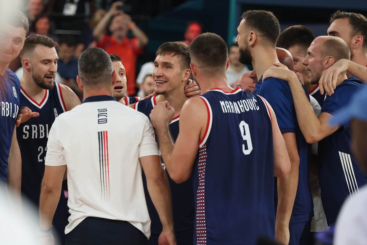  FIBA na srpskom čestitala Srbiji na bronzi 