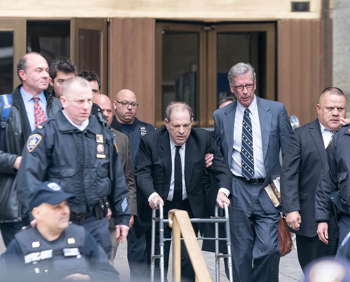  Harvi Vajnstin traži naplatu dugova 