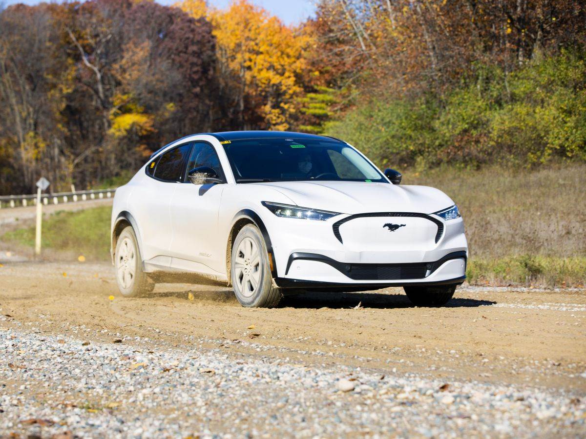  Električni Ford Mustang Mach-E Ginisov rekord autonomija vožnje 