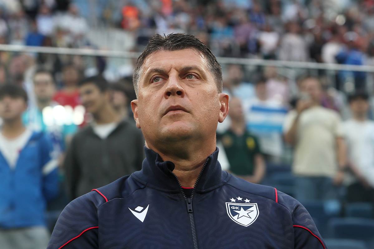 Vladan Milojević najveći pritisak otkako je u Crvenoj zvezdi Vladan Milojević najveći pritisak otkako je u Crvenoj zvezdi