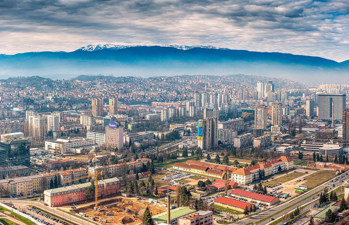  Dojave o bombama stigle na adresu pet škola u Sarajevu 