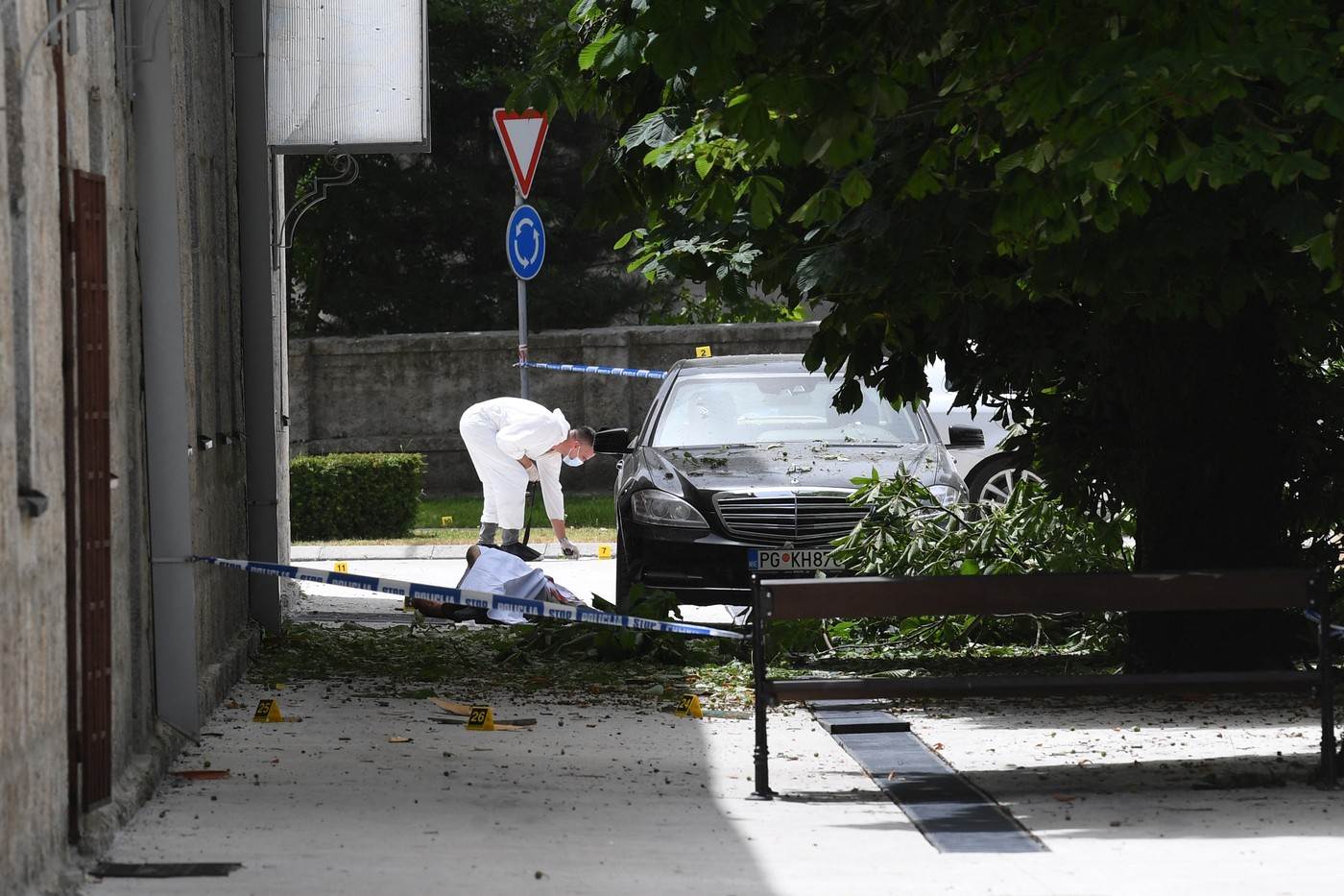  Pretučen radnik Morskog dobra, policija traga za osumnjičenim 