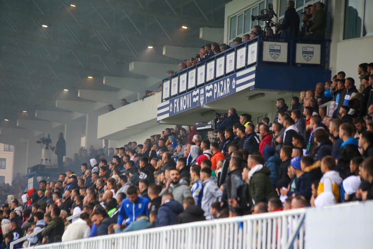  Zatvoren stadion Novog Pazara  