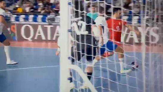  Golman namjerno primio gol na Svjetskom prvenstvu u futsalu 