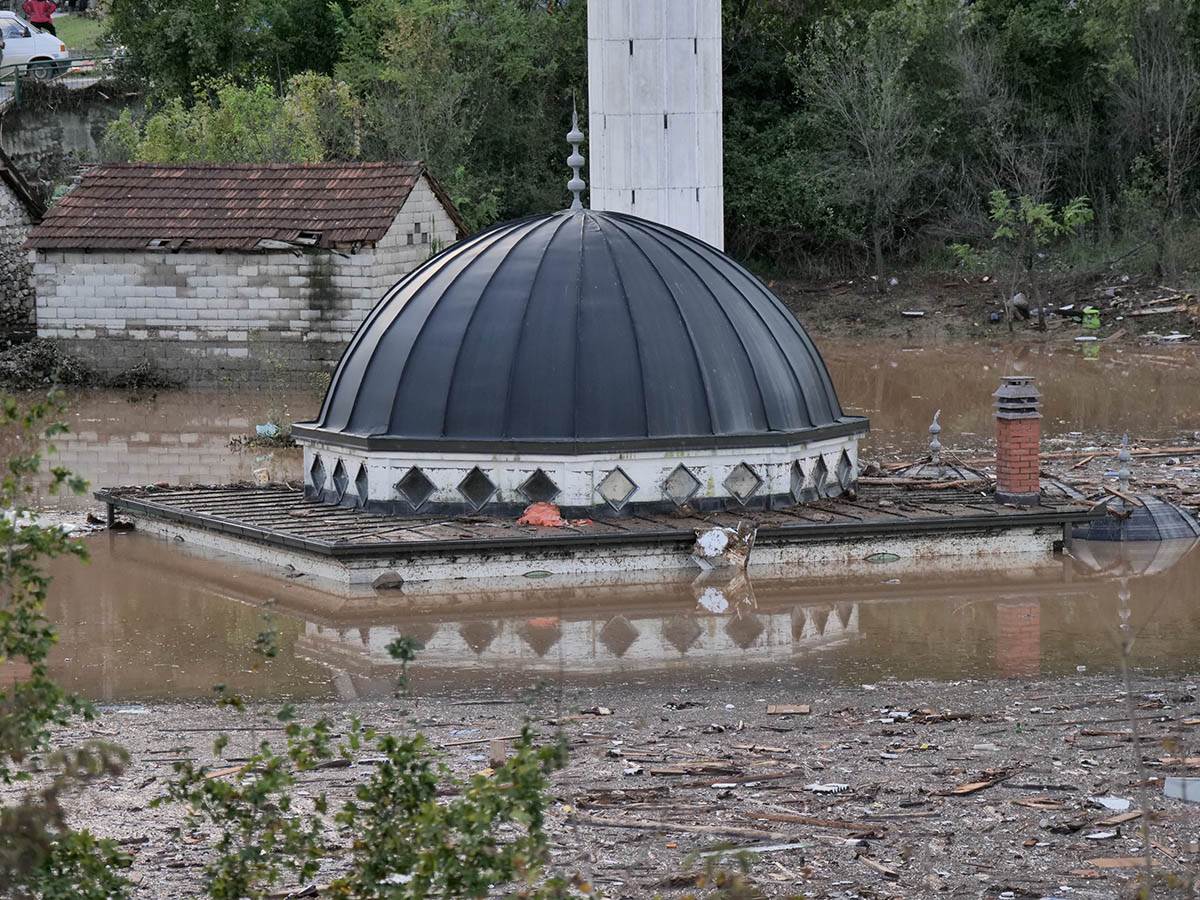   Supruga imama u Jablanici opisala kako su preživjeli poplavu 