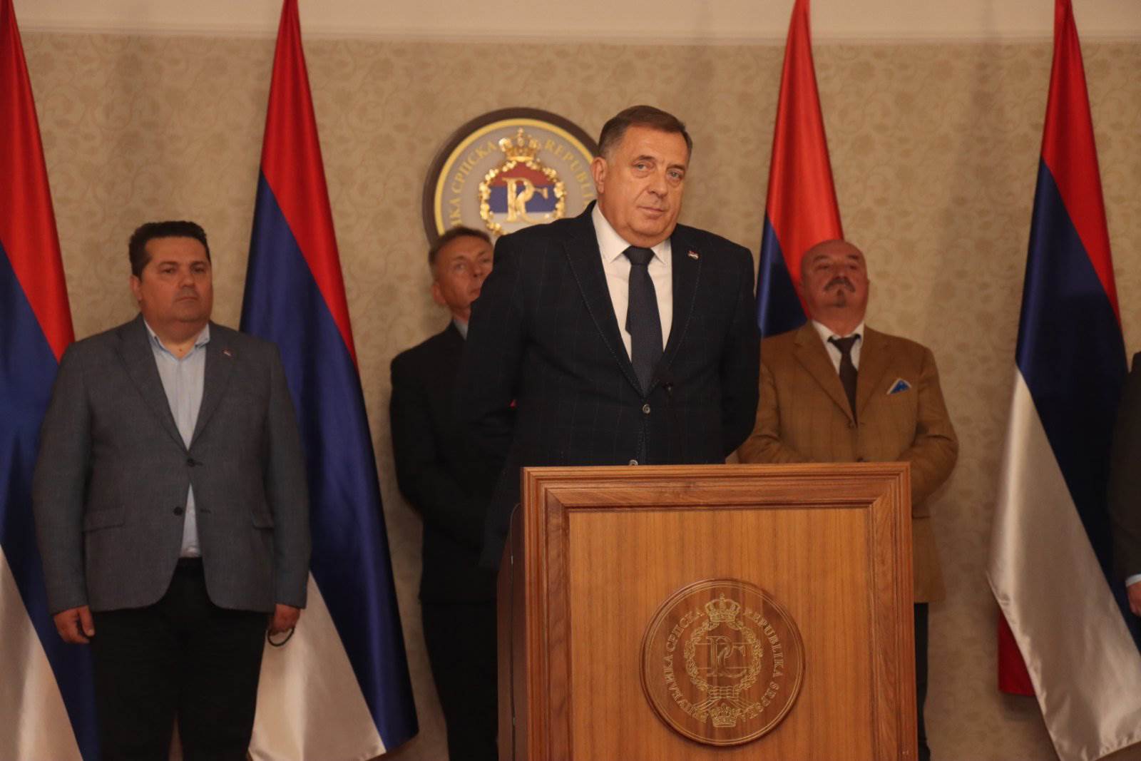  Dodik: Nuđena mi oslobađajuća presuda ako prihvatim centralizaciju BiH 