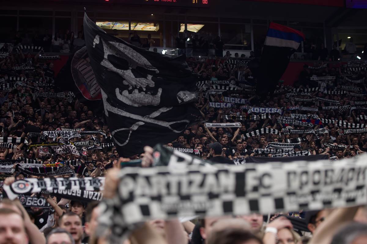  Evroliga kaznila Partizan 