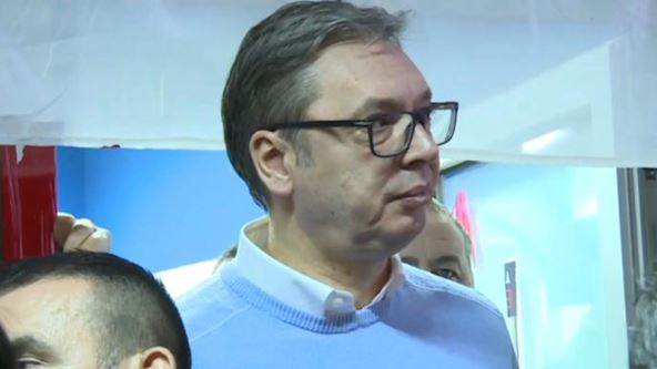  Vučić se obratio iz Novog Sada: "Svi koji su u ovom nasilju učestvovali biće kažnjeni" 