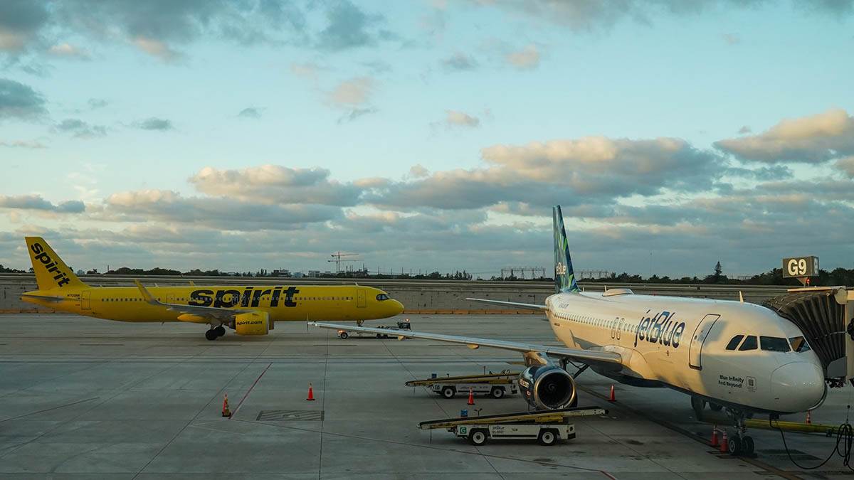  Spirit Airlines na ivici  bankrota 