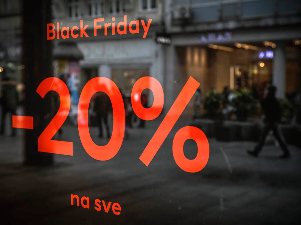  upozorenje na prevare onlajn tokom crnog petka 