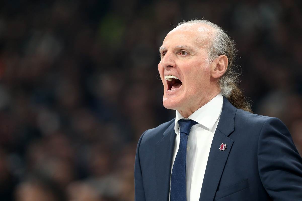 Duško Ivanović neće voditi Virtus protiv Zvezde Duško Ivanović neće voditi Virtus protiv Zvezde