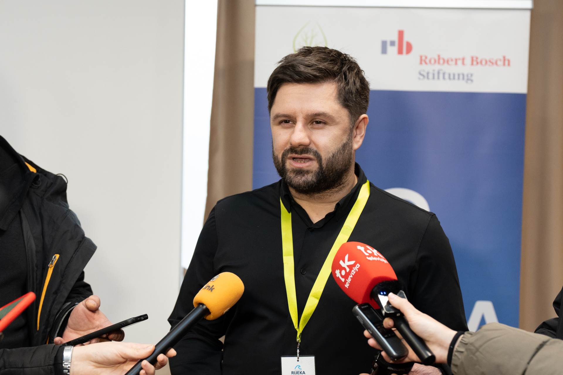  Crnković o skladištednju nuklearnog otpada na granici sa BiH 