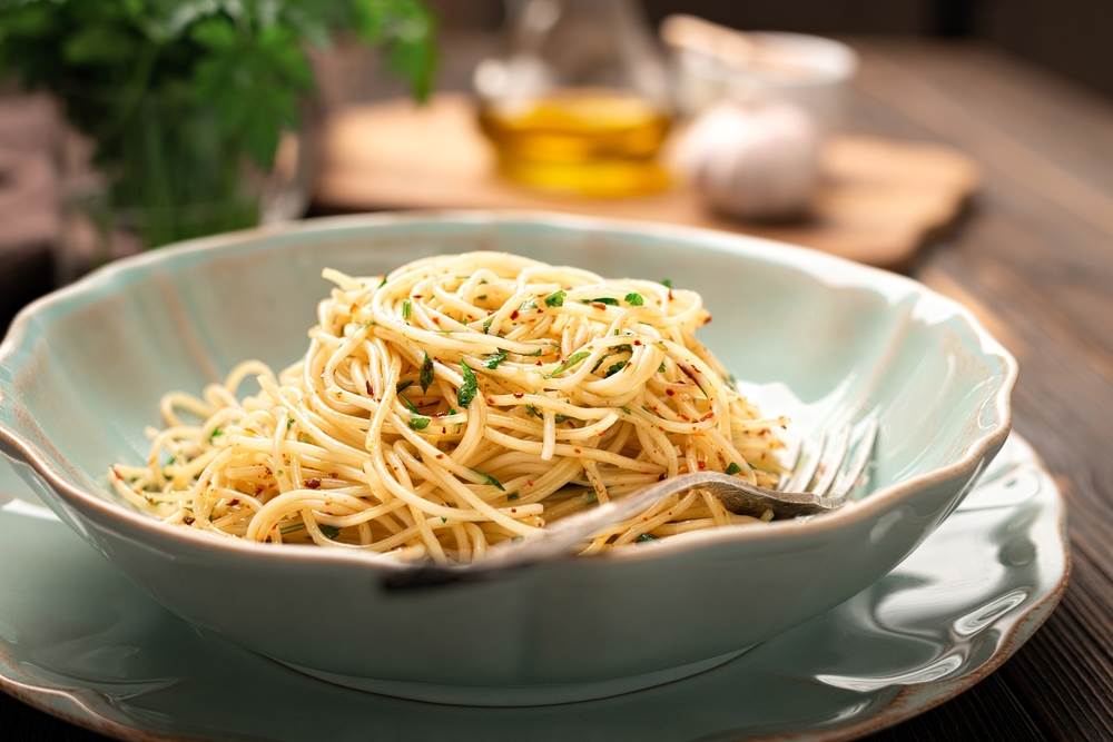  Pasta aglio e olio 