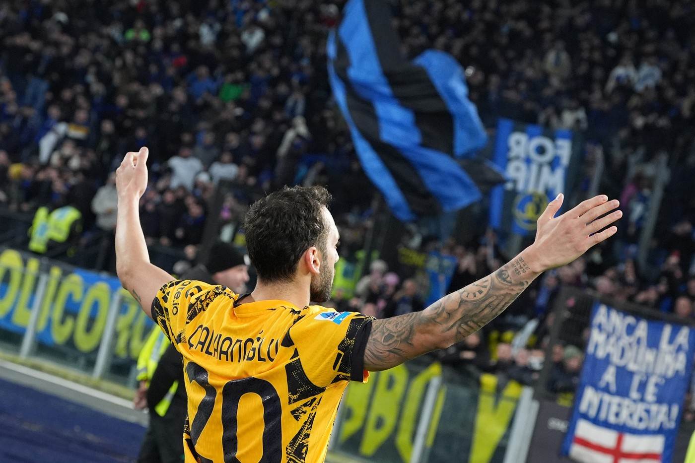 Hakan Čalhanoglu Hakan Čalhanoglu