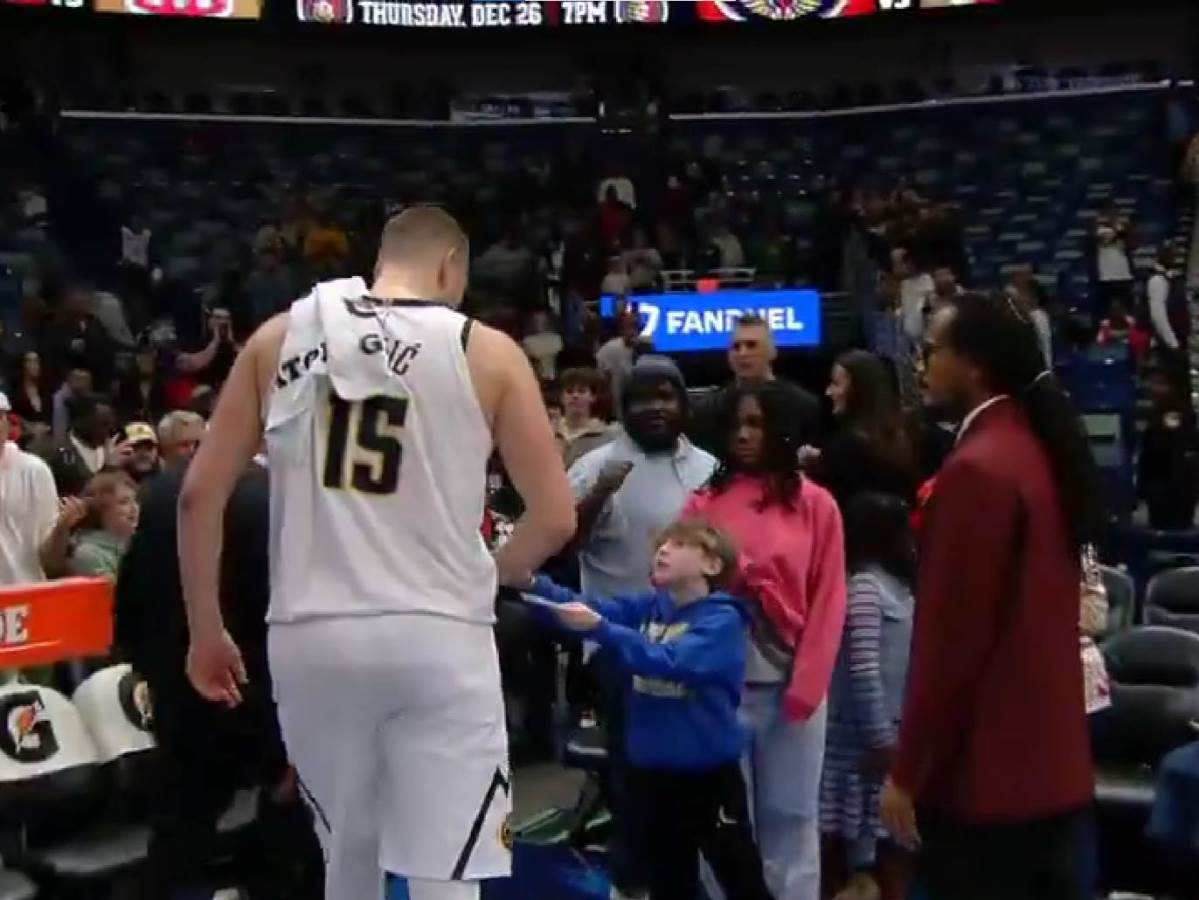  nikola jokic ignorisao djecaka poslije utakmice 