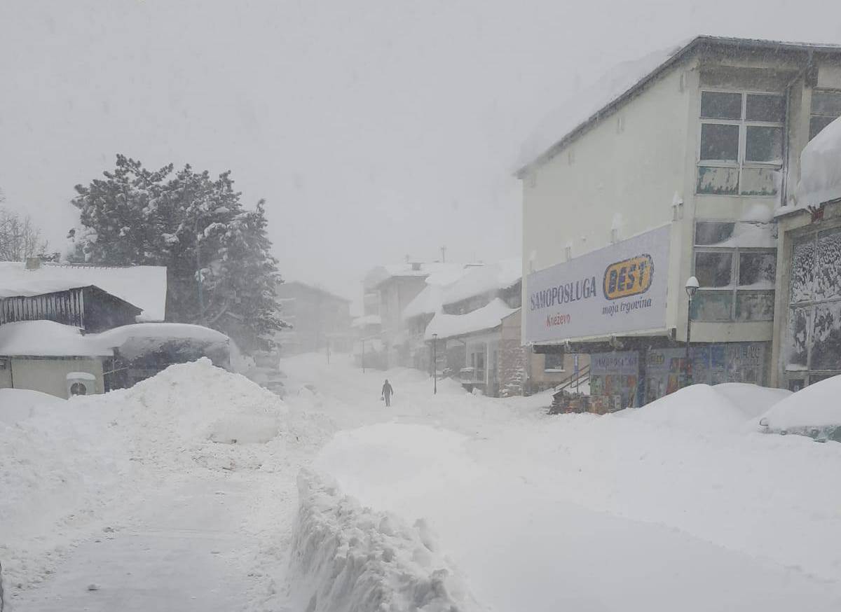  Kneževo proglasilo vanrednu situaciju, zatražili pomoć Civilne zaštite 