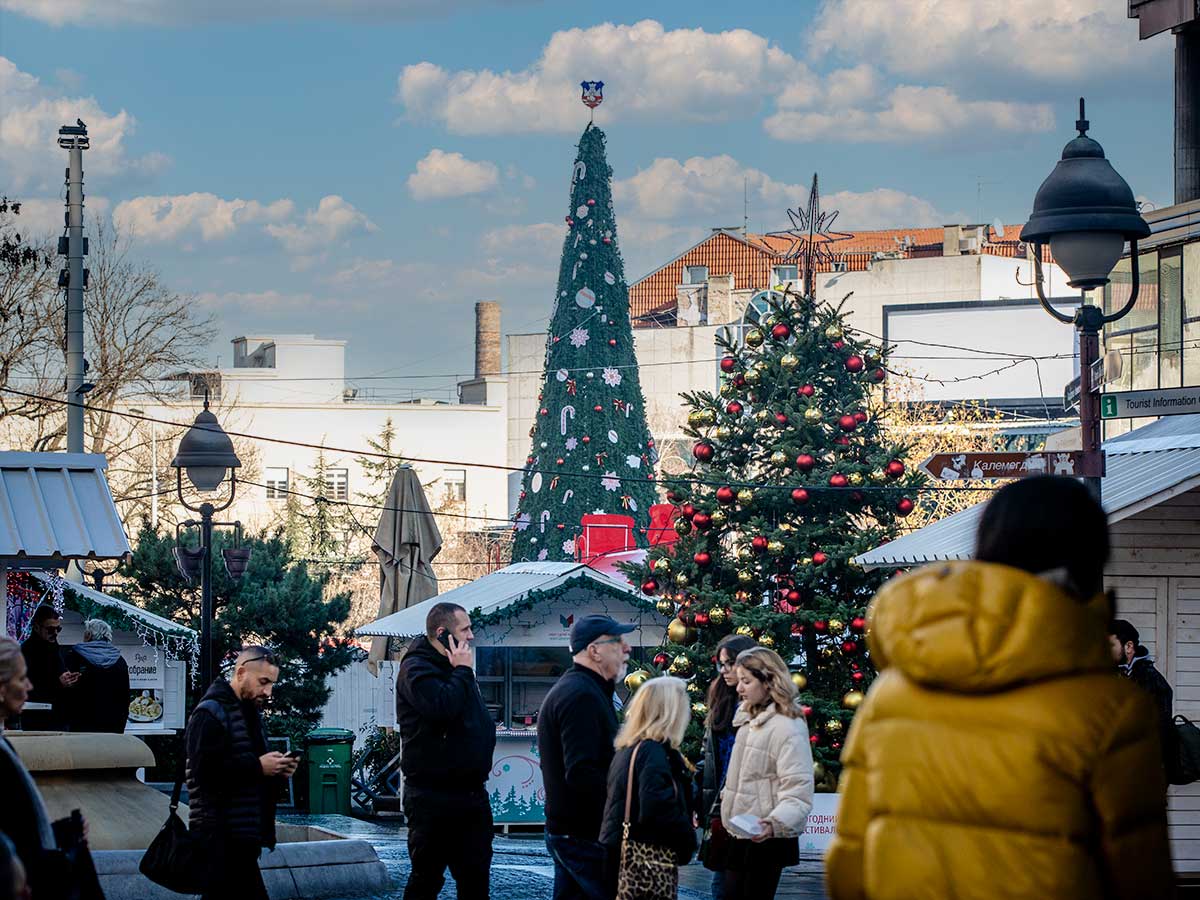  Da li se pravilno piše "Nova godina" ili "nova godina"? 