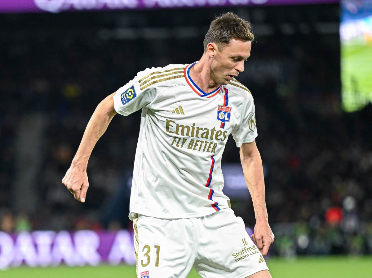  Nemanja Matić 