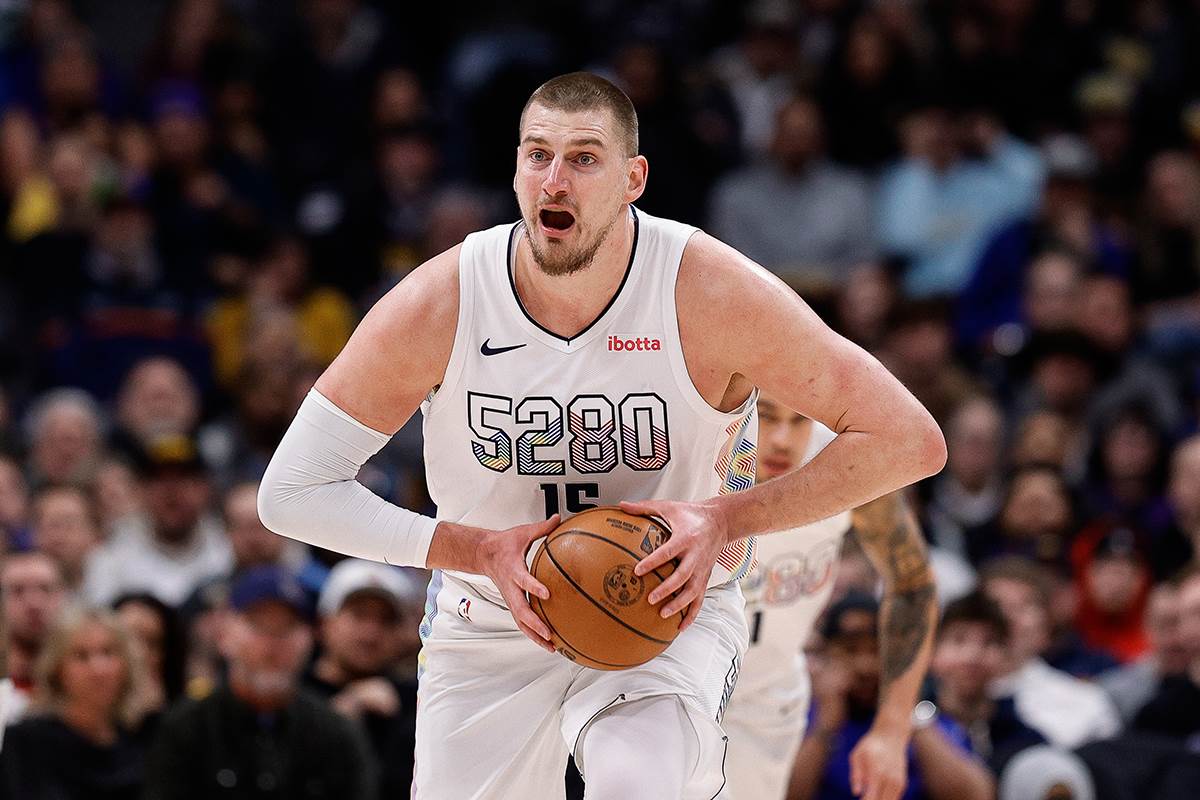 Dres Nikole Jokića deseti najprodavaniji u NBA ligi Dres Nikole Jokića deseti najprodavaniji u NBA ligi