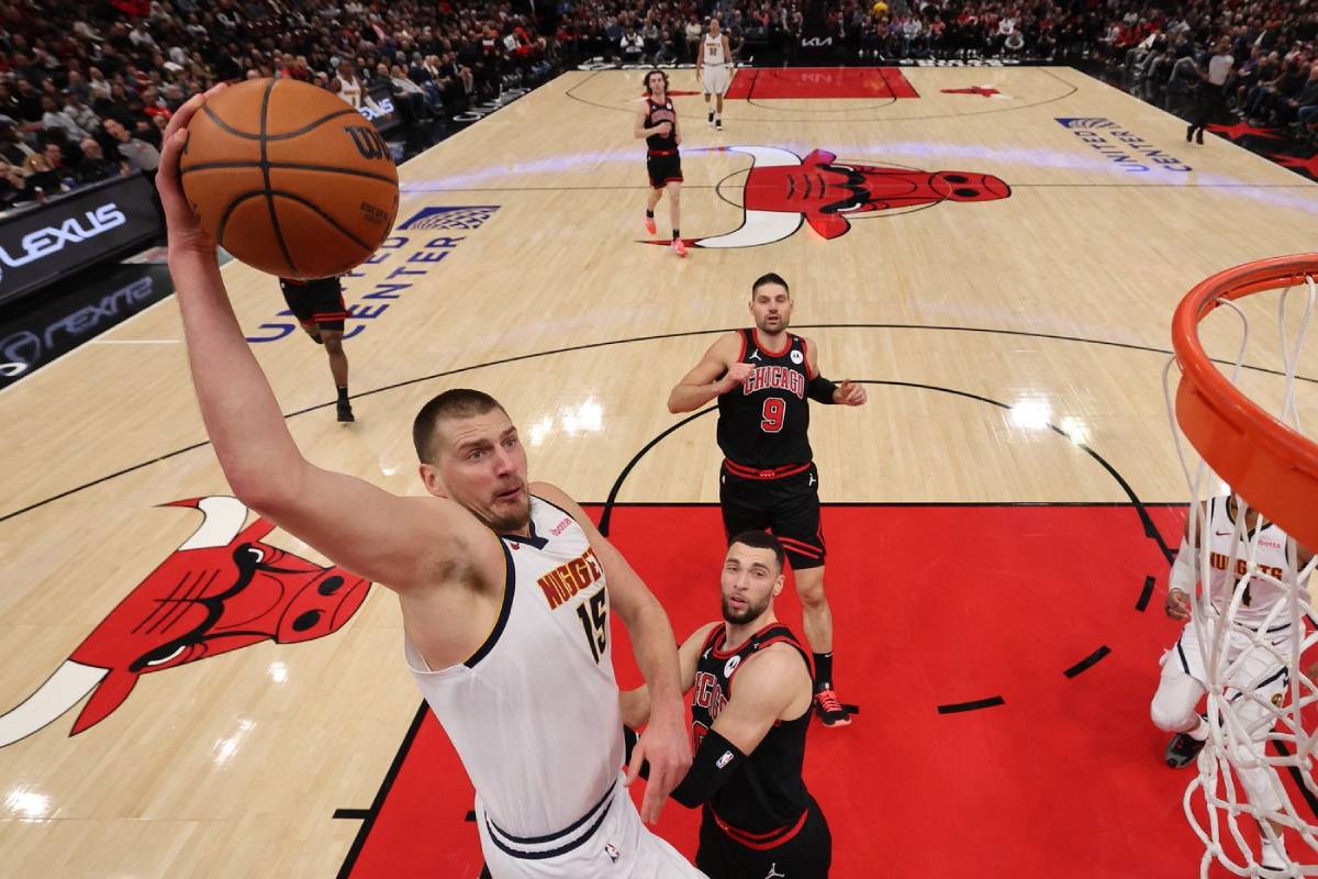 Jokić pet puta zakucao rekord karijere Jokić pet puta zakucao rekord karijere