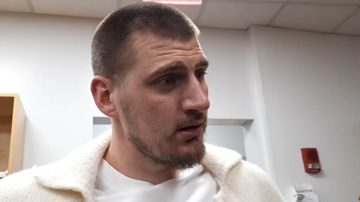 Nikola Jokić o šutiranju lopte tokom napada Nikola Jokić o šutiranju lopte tokom napada