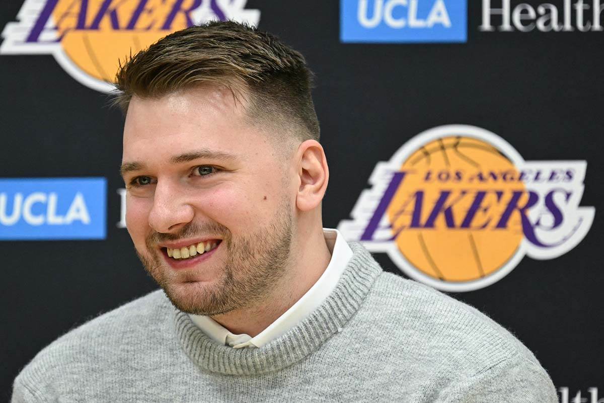 Zašto je Luka Dončić trejdovan iz Dalasa u LA Lejkerse Zašto je Luka Dončić trejdovan iz Dalasa u LA Lejkerse