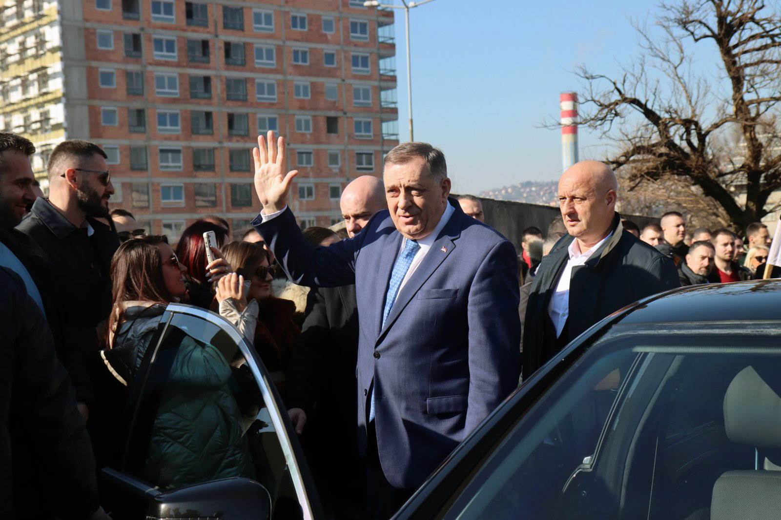  Dodik najavio obračun sa kriminalom u javnim preduzećima 