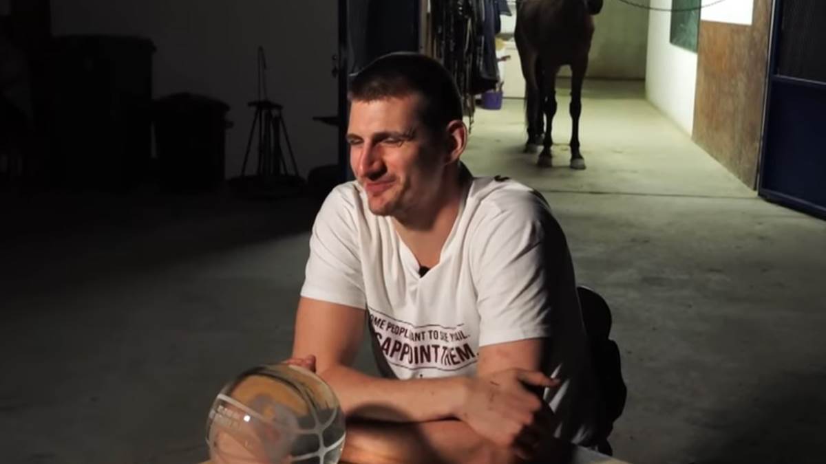 Nikola Jokić pijan dao intervju Nikola Jokić pijan dao intervju
