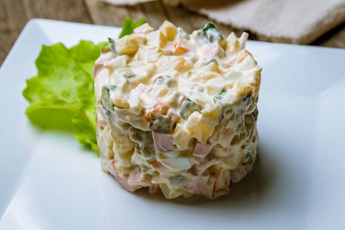 Recept za najukusniju salatu gotovu za 20 minuta Recept za najukusniju salatu gotovu za 20 minuta