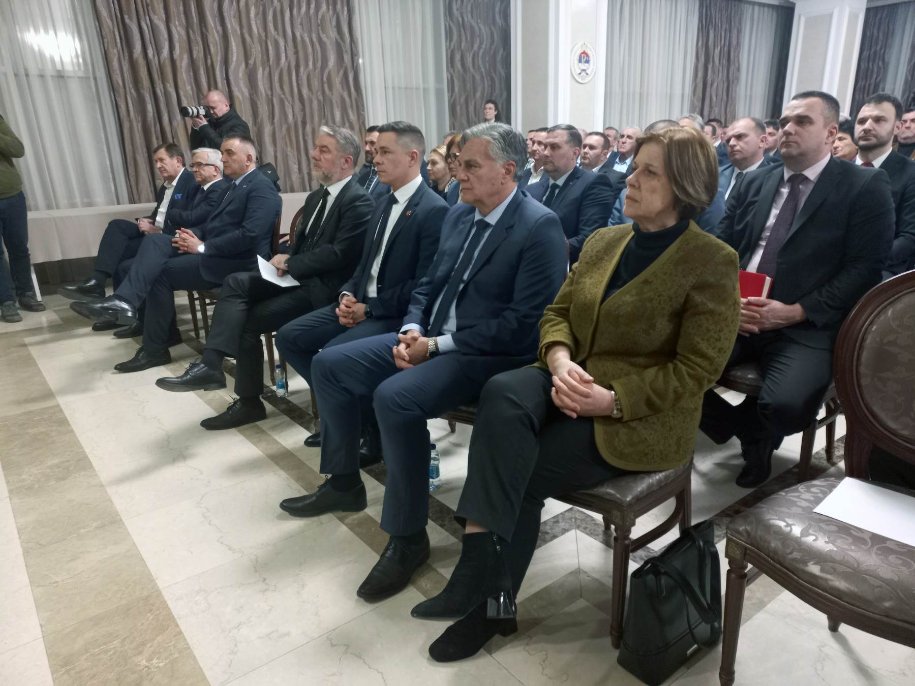 Sastanak načelnika i gradonačelnika u Vladi RS 