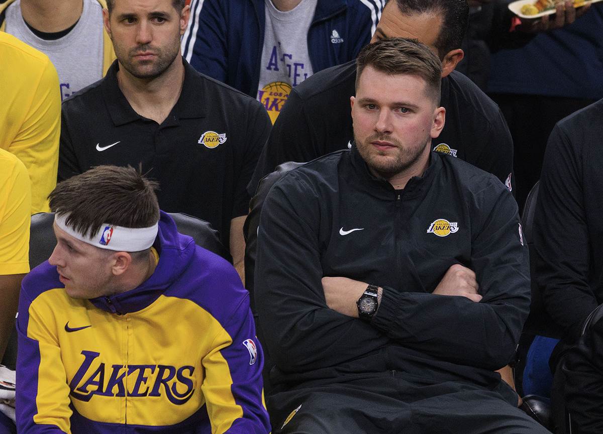  zasto luka doncic nije igrao za lejkerse protiv portlanda 