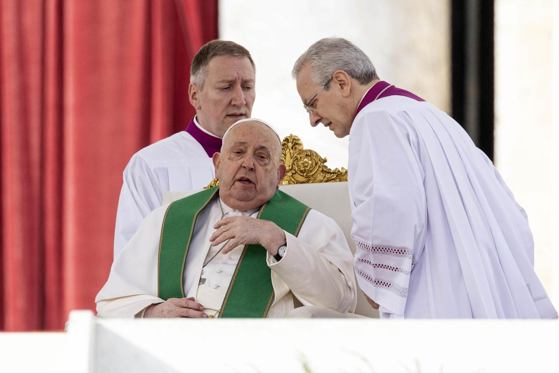 Pogoršalo se stanje pape Franje Pogoršalo se stanje pape Franje