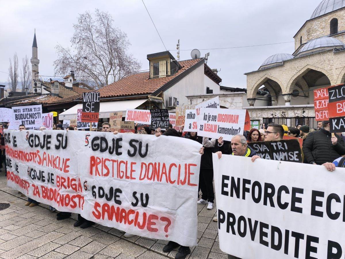  Protest u Zenici i Sarajevu 