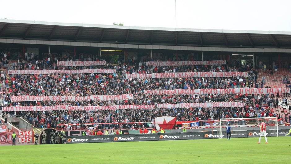  Delije upozorile rukovodstvo Crvene zvezde! (FOTO) 