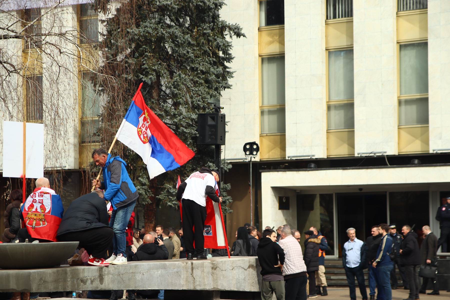 Usvojen Zakon o zaštiti ustavnog uređenja rs Usvojen Zakon o zaštiti ustavnog uređenja rs