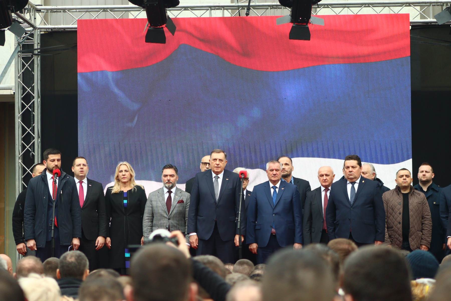  Dodik tvrdi da je rodbina sudije Uzunović tražila miliona KM za oslobađajuću presudu 