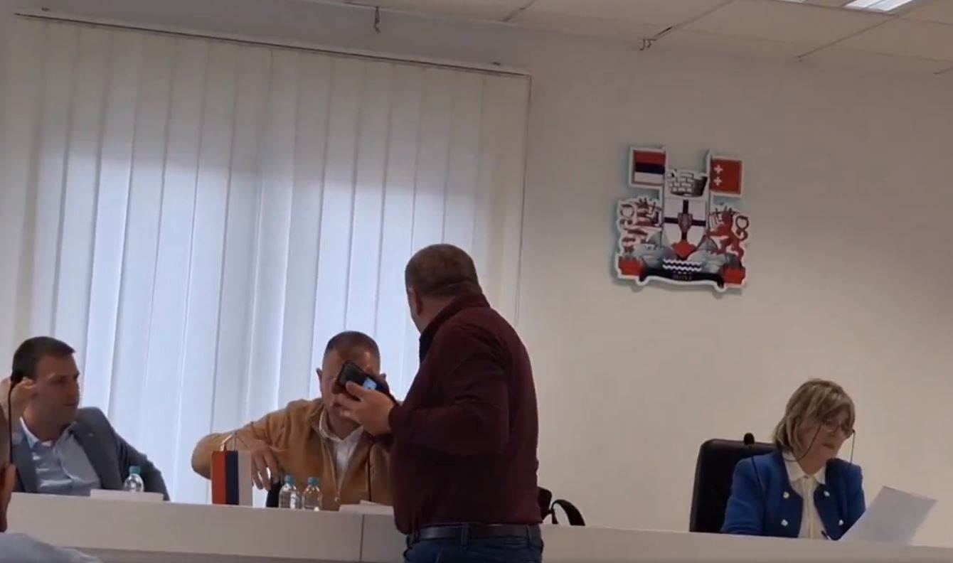 dunđer.JPG dunđer.JPG