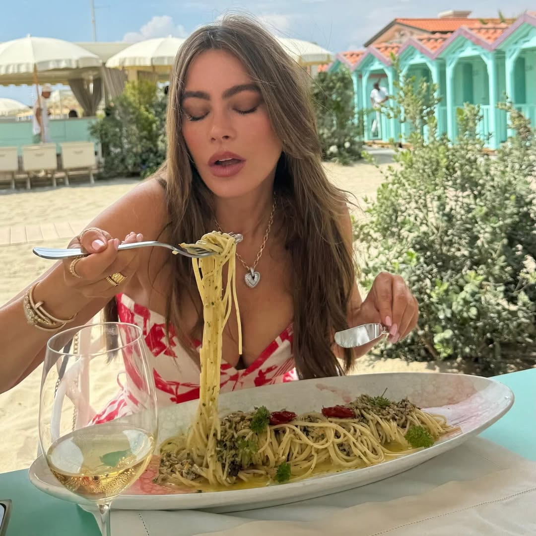 sofija vergara Kako smršati, a ne izgubiti obline sofija vergara Kako smršati, a ne izgubiti obline