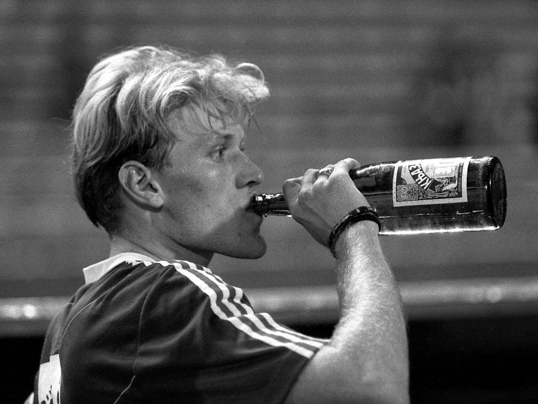 Robert Prosinečki nije trebalo da pređe u Crvenu zvezdu Robert Prosinečki nije trebalo da pređe u Crvenu zvezdu