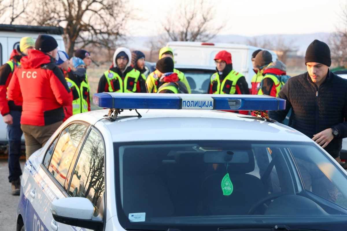 Djevojčica Dunja Marković prevezena u kliniku u Tiršovoj Djevojčica Dunja Marković prevezena u kliniku u Tiršovoj